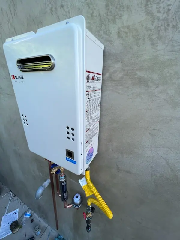Tankless water heater installation for Paines Hollow homes